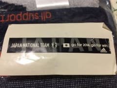 adidasスポーツタオルのサムネイル