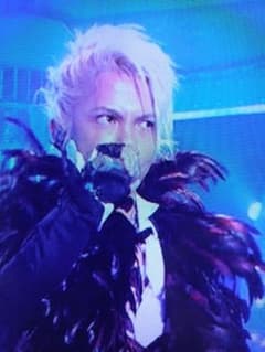 HYDE着ジャケットのサムネイル