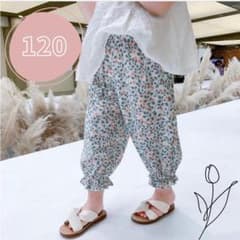 ★新品★花柄 フレアパンツ　120 キッズ　子供服通園　おでかけ　かわいいのサムネイル