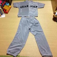 ライチ♪様専用！値下げ！SEAN JOHN セットアップ！のサムネイル