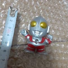 ジャンク レア レトロ 当時物 ウルトラマン フィギュア 2頭身 - メルカリ