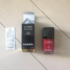 CHANEL マニキュアのサムネイル