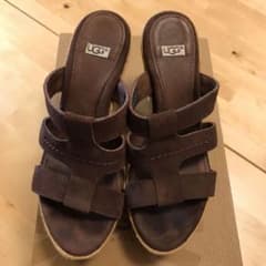 UGG サンダル ウェッジソールのサムネイル