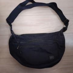 PORTER ブラック ショルダーバッグ、アロハのサムネイル