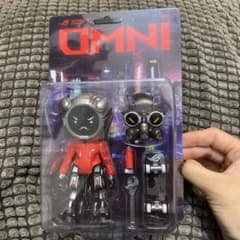 ASUS ROG OMNI フィギュアのサムネイル