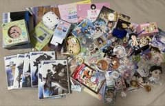 アニメグッズ120点まとめ売り ちいかわ 京アニ key など 期間限定「ちいかわ POP UP STORE」JR京都駅・西口改札前特設会場にて