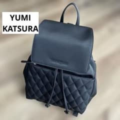 美品　YUMI KATSURA ブラック　キルティングバックパック　リュック