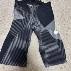 ASICS 競泳水着 ハーフスパッツのサムネイル