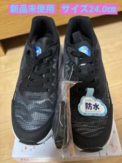 新品未使用　24.0㎝　ni-mo ムーンスター 防水仕様スニーカー ブラックのサムネイル