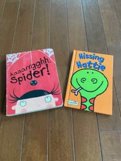 英語絵本 2冊セット Aaaarrgghh Spiderのサムネイル