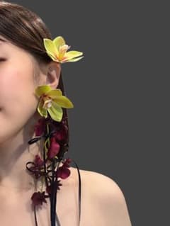 フラワーイヤーカフ【両耳セット】　ウェディング　フラワーのサムネイル