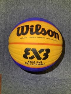 ウィルソン 3×3 バスケットボールのサムネイル