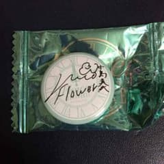 中島美央 缶バッチのサムネイル