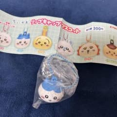 ちいかわ クリップキャップマスコット　ハチワレのサムネイル