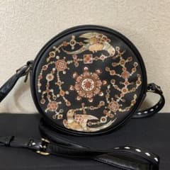 フェリシモ　螺鈿紫檀阮咸　ラウンドショルダーバッグ　正倉院展 新品未使用 フェリシモ 螺鈿紫檀阮咸 ラウンドショルダーバッグ