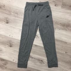 サーベル様専用　NIKE♡スウェットパンツ160㎝のサムネイル