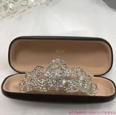 ティアラ ウェディングのサムネイル