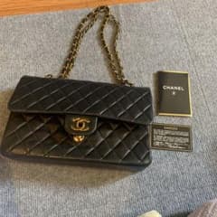 CHANEL ブラック マトラッセショルダーバッグのサムネイル