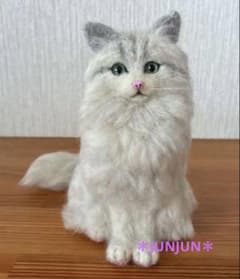 羊毛フェルト猫 お座り長毛白猫さん ハンドメイド 猫 羊毛フェルト