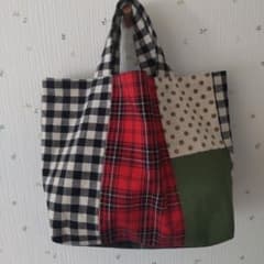 ハンドメイド トートバッグ パッチワークのサムネイル
