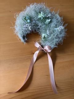 スモークツリーのふわふわ三日月ドライフラワーリースとカモマイルのスワッグ❁⃘*.゜のサムネイル