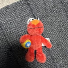 元カノとお揃いで買ったエルモキーホルダーのサムネイル