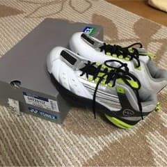 YONEX テニスシューズのサムネイル
