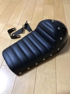 モンキー ゴリラ スタッズ付き タックロール カフェレーサー　シートのサムネイル