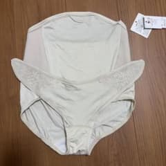 【Mサイズ】ワコールマタニティ妊婦帯パンツタイプ（おなか・腰サポート） 産前用のサムネイル