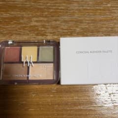 LUNA CONCEAL BLENDER PALETTE コンシーラーのサムネイル