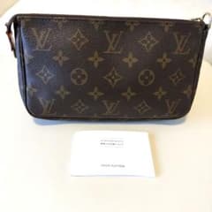LOUIS VUITTON モノグラム ポーチのサムネイル