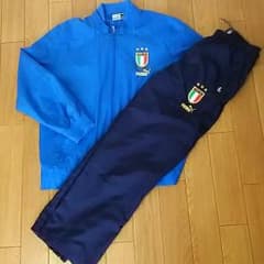 【はるすけ様専用】プーマ イタリア代表 ジャージのサムネイル