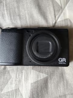 RICOH GR DIGITAL Ⅳ／大人気コンデジ/ショット数1716！！！ RICOH GR DIGITAL Ⅳ／大人気コンデジ/ショット数1716！！！ - メルカリ
