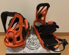 SALOMONスノーボードバインディング TACTIC Mサイズ - メルカリ