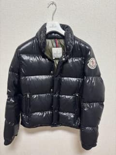 極美品MONCLER エベレストブラック ダウンジャケットのサムネイル