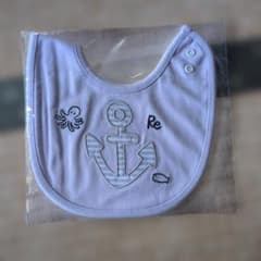 BeBe アンカー刺繍のスタイ 未開封のサムネイル