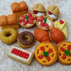 いろいろスイーツ消しゴム♪のサムネイル