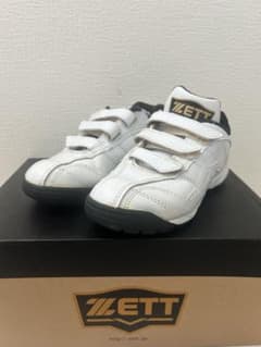 ZETT トレーニングシューズ ホワイト　19cmのサムネイル