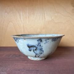 中国 明代 青磁騎馬紋茶碗 アンティーク 古道具 骨董 古美術 民芸 古物 中国 明代 青磁騎馬紋茶碗 アンティーク 古道具 骨董 古美術 民芸 古物