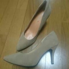 神戸レタス9㎝パンプス スエードベージュのサムネイル