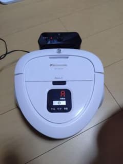 Panasonic MC-RSC10-W ロボット掃除機 中古品 30分以上稼働 美品 Panasonic MC-RSC10 ロボット掃除機 - メルカリ
