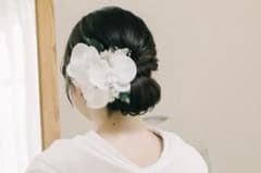 【お値下げ】白無垢　ヘアアクセサリー　胡蝶蘭のサムネイル