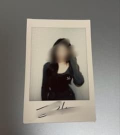 tripleS サイン会 特典 サイン入り ポラロイド チェキ カエデ tripleS ヘリン hyerin サイン ポラロイド - メルカリ