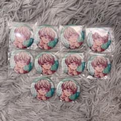 パラライ 燕夏準 サンリオ 缶バッジ - メルカリ