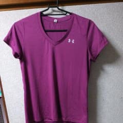 アンダーアーマー  Tシャツのサムネイル