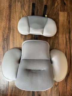 combi チャイルドシート用インナークッション　The s ZDで使用のサムネイル