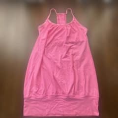 Lululemon ピンク タンクトップ サイズ4のサムネイル