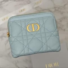 極美品 ディオール Caro Lavender ウォレット ライトブルー 極美品 ディオール Caro Lavender ウォレット ライトブルー - メルカリ