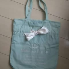 Maison de FLEURトートバッグのサムネイル