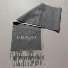 COACH グレー マフラー ロゴ入り フリンジ付き - メルカリ